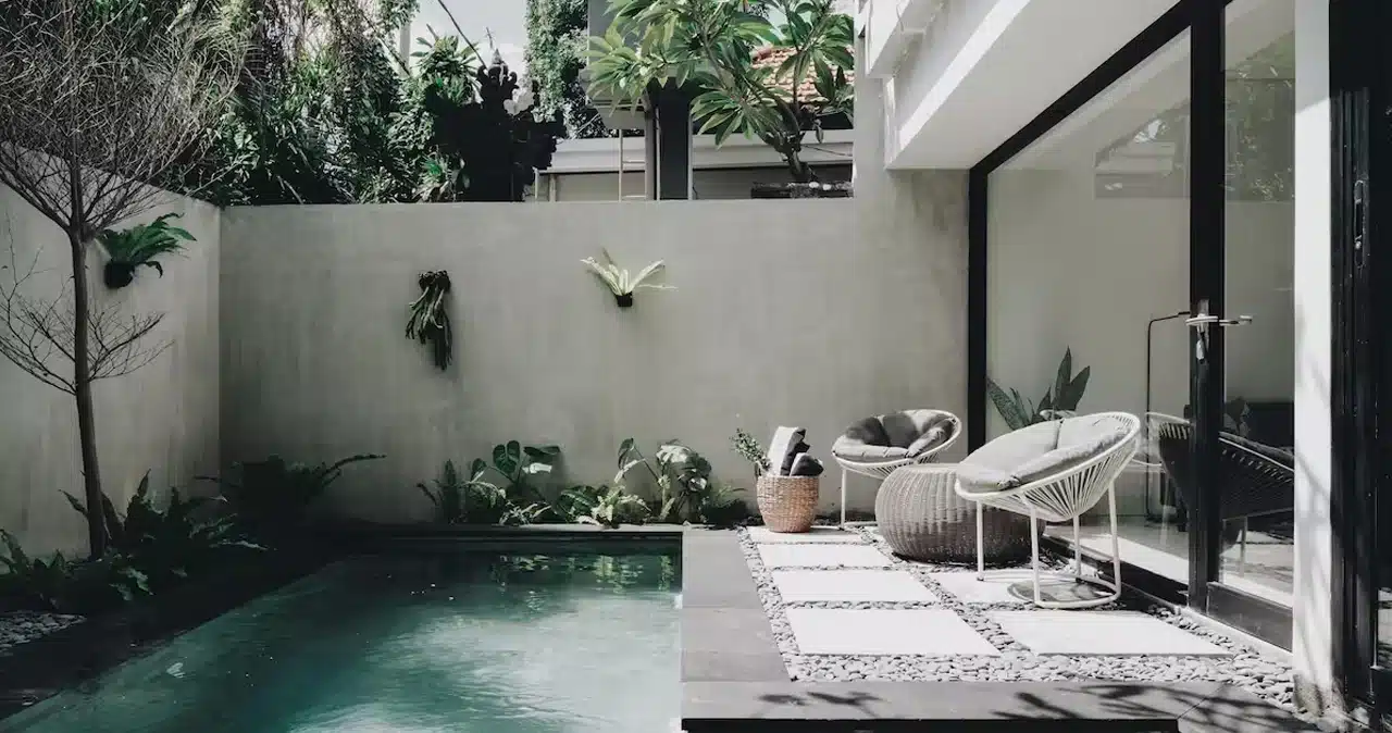 Lloyd's Inn Bali