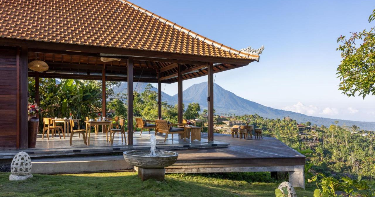 Munduk Tentrem Resort